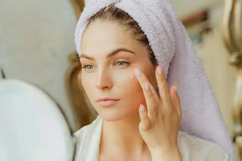 Winter Skin Rescue: Three Nourishing Essential Oil Blends for Soft, Healthy Skin