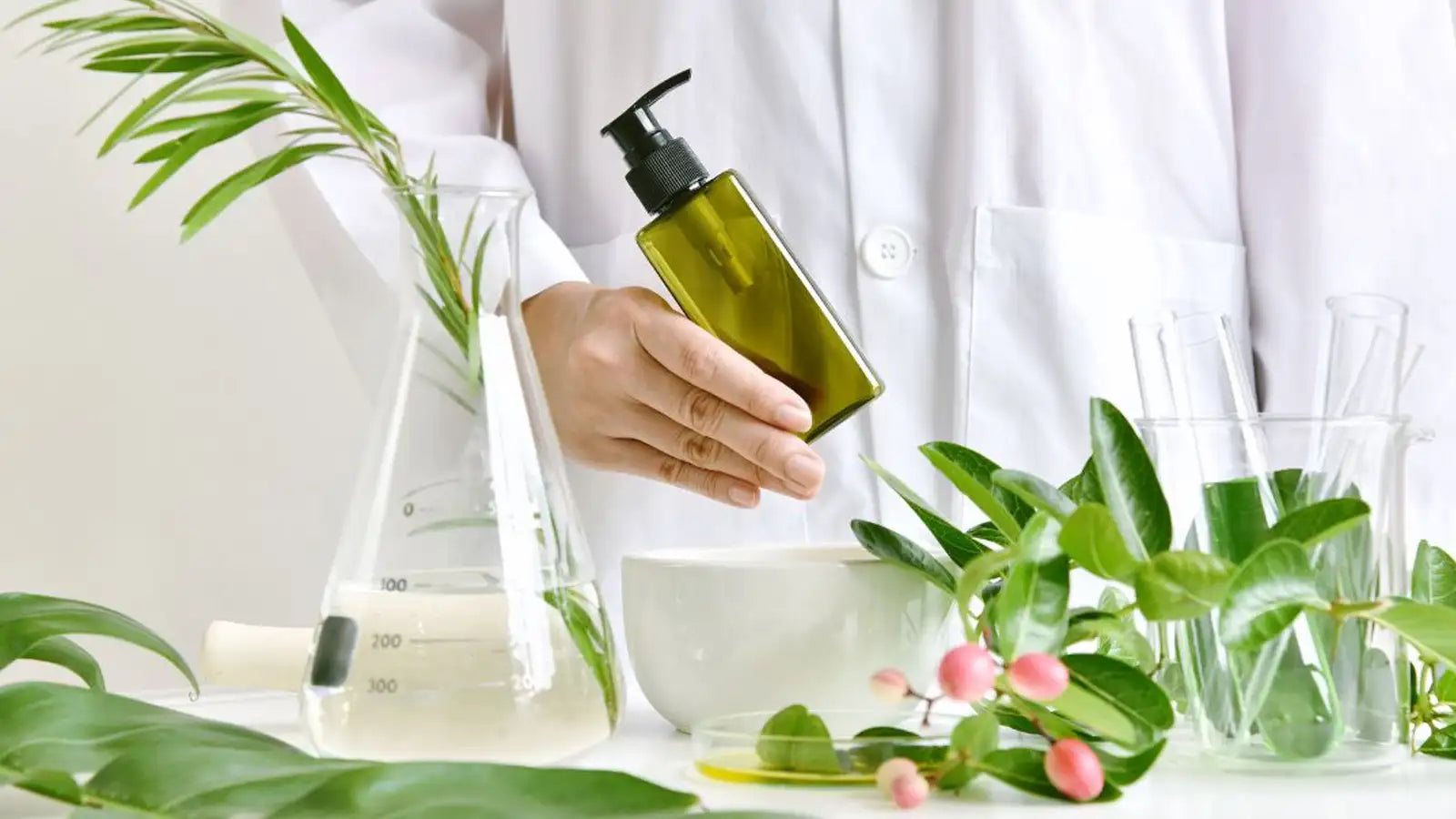 Master Clinical Aromatherapist Qualification